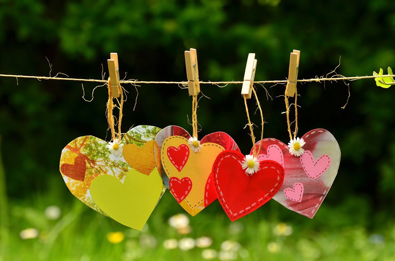 sexuality, hearts, clothespins, clothesline-1450300.jpg