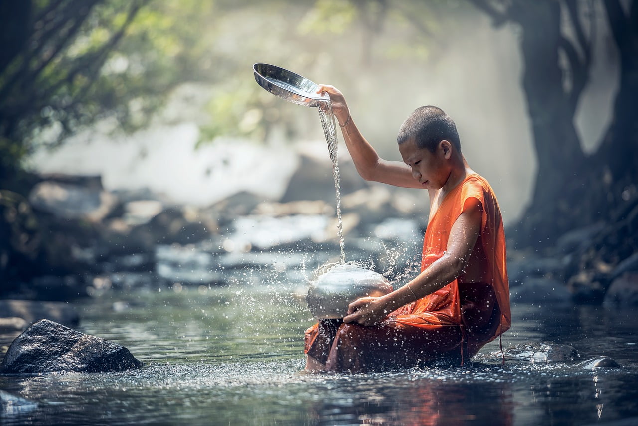 ritual of bathing, boy, monk, river-1807518.jpg