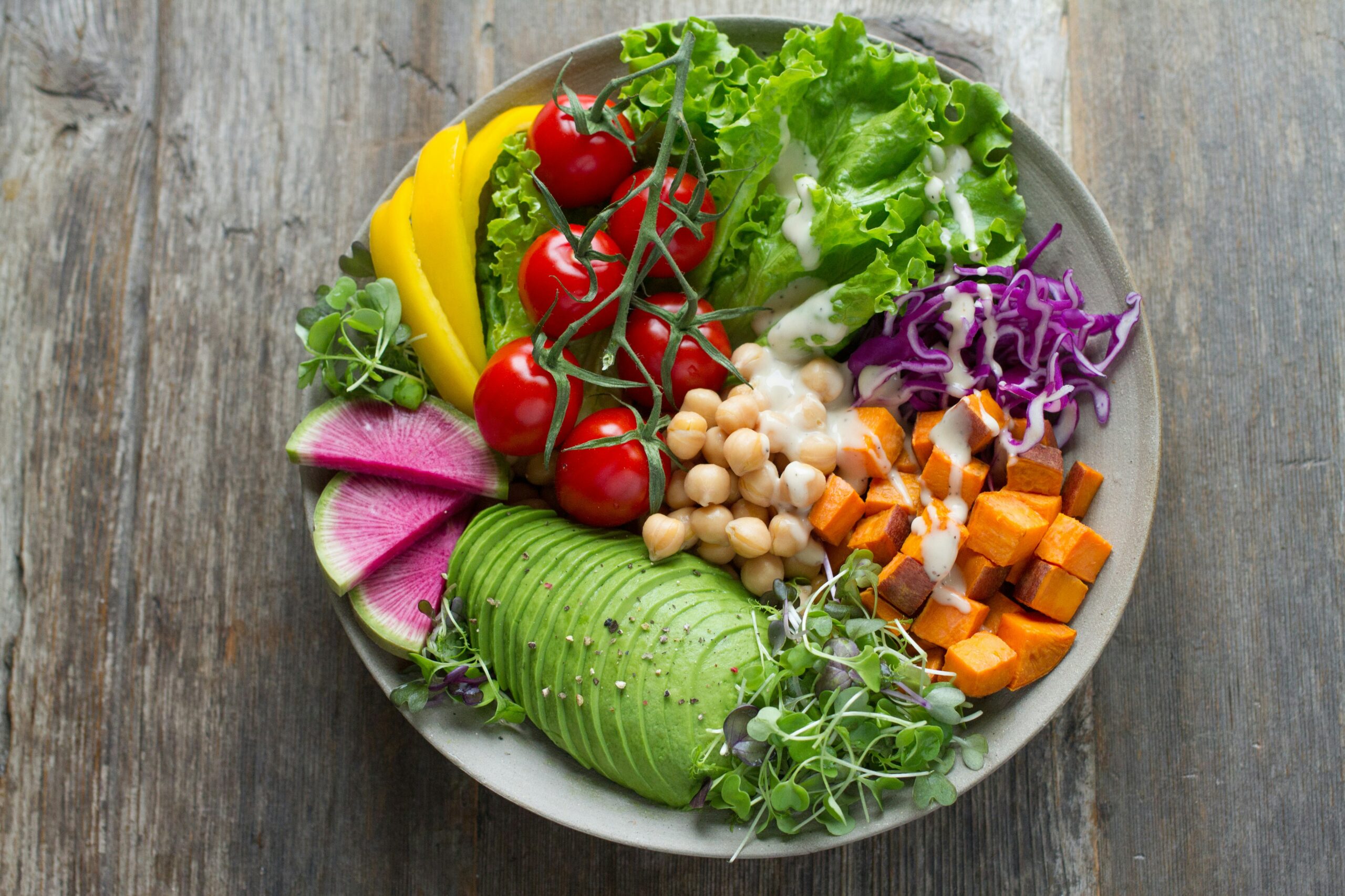 vegan diet, bowl of vegetable salads